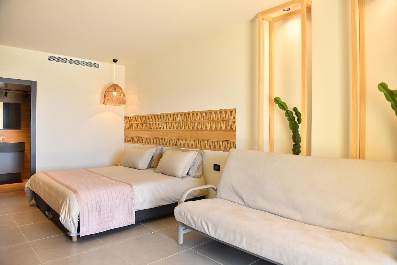 Ocean Blue Beach Resort Jbeil Byblos Exterior foto