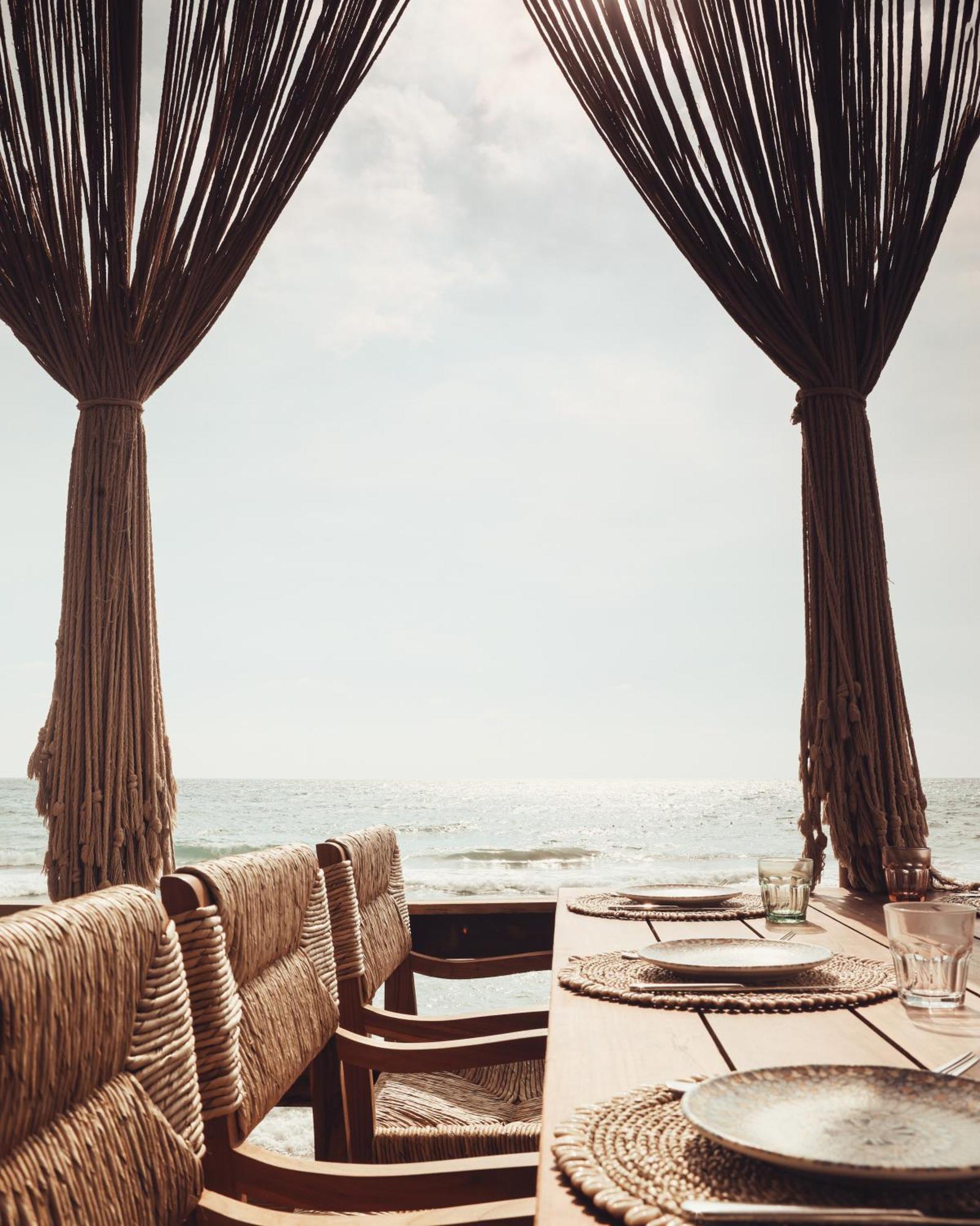 Ocean Blue Beach Resort Jbeil Byblos Exterior foto